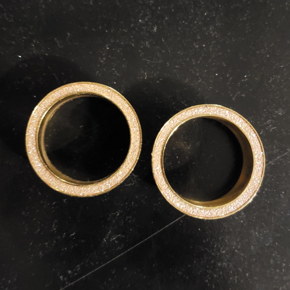 3/4 plugs